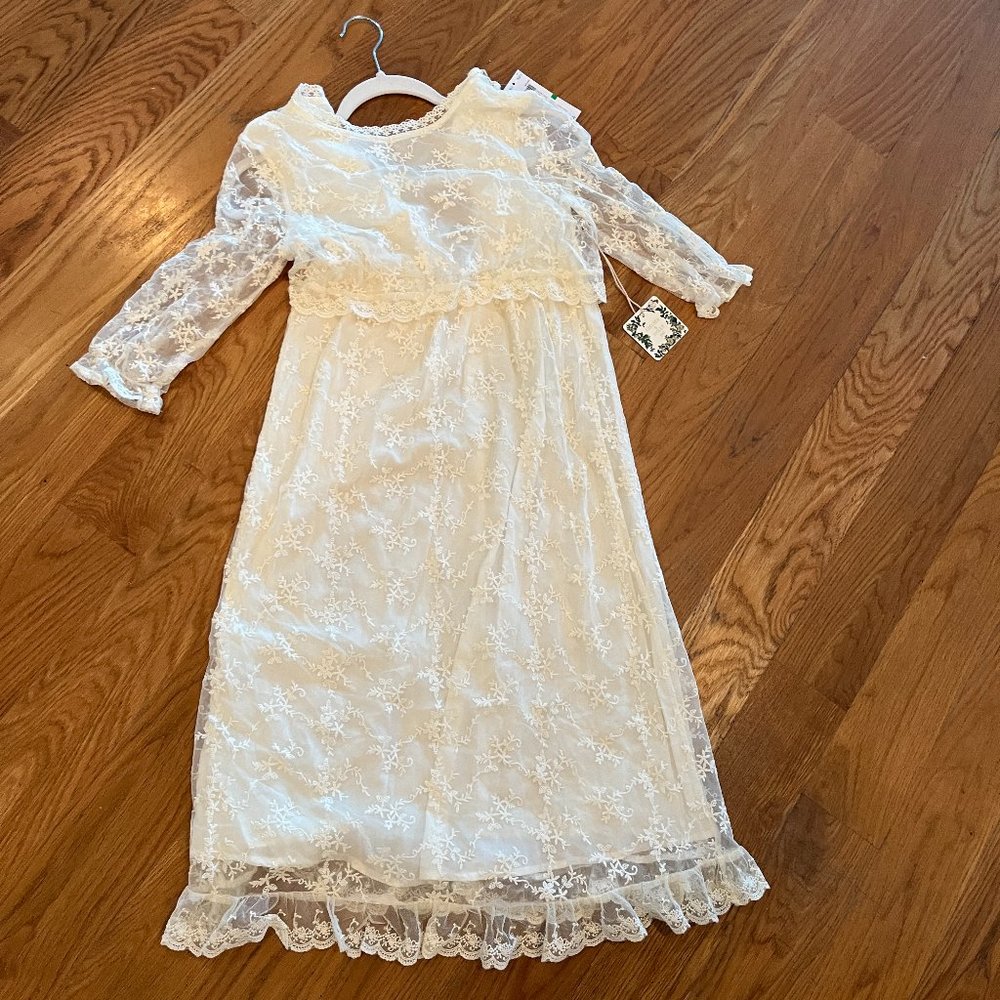 Girl's dress